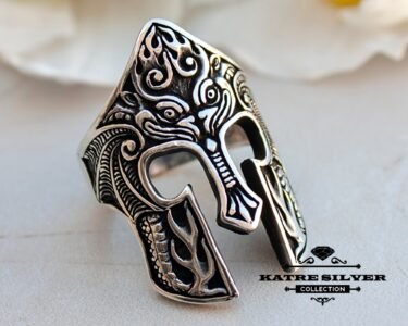 Helmet Gladiator Spartan Mask Warior Symbol of Power Gladiator Helmet Ring Spartan Helmet Ring Spartan Ring Knight Ring Unique Silver