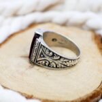 Handmade Fire Amber Ring for Men: Patterned Sterling Silver Band - Image 5