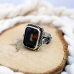 Emerald-Cut Sultanite Sterling Silver Ring: Color-Changing Gemstone - Image 3