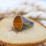 Sterling Silver Tiger's Eye Signet Ring: Natural Brown Gemstone - Image 2