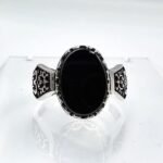 Handmade Sterling Silver Mens Ring: Oval Black Onyx Gemstone - Image 3