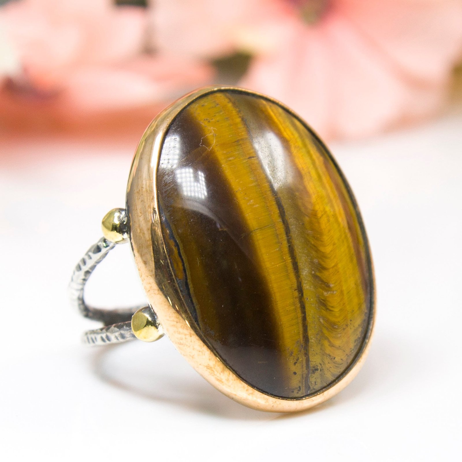 Women's tiger's eye statement ring with brown gemstone and 925 sterling silver